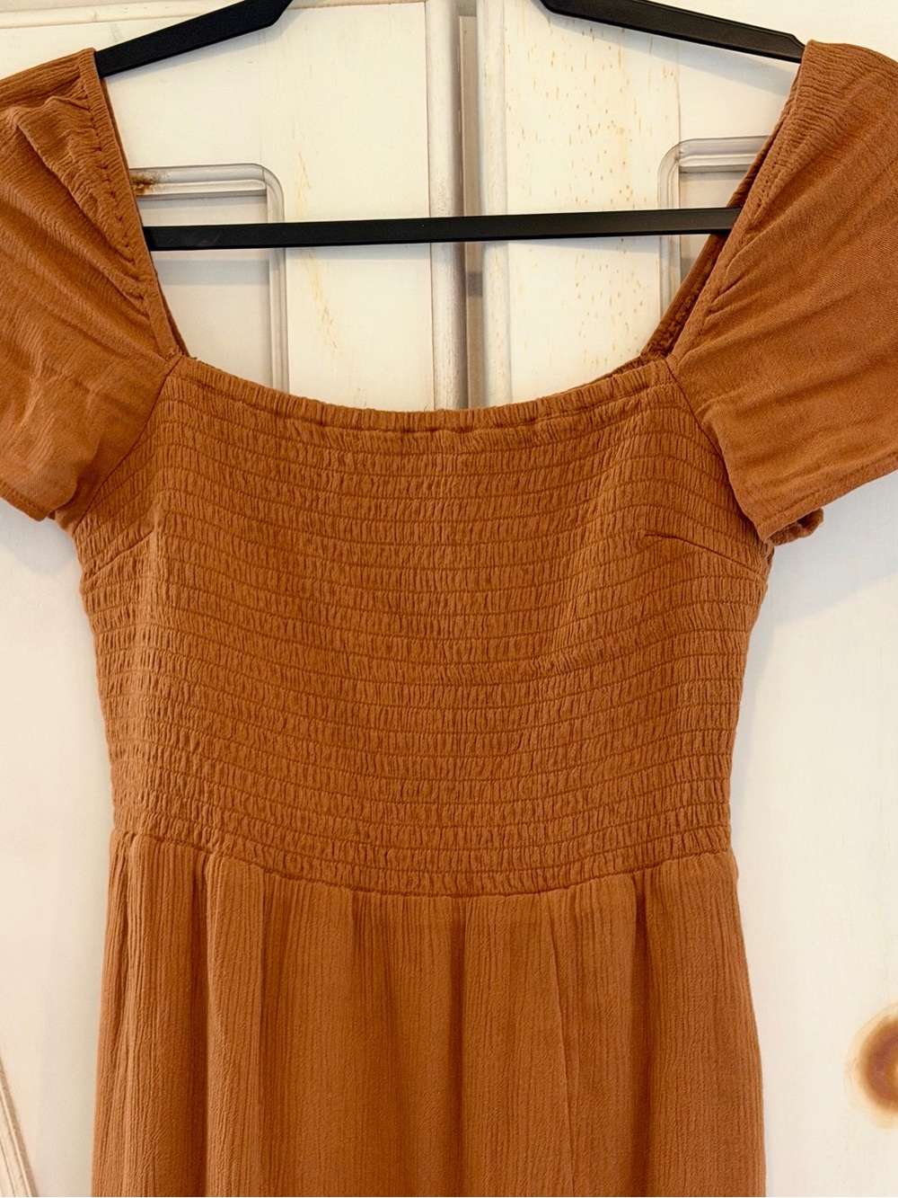 Abercrombie & Fitch Off-Shoulder Maxi Dress in Burnt Orange - Picture 3 of 12